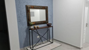 YARLEY APARTMENT No5